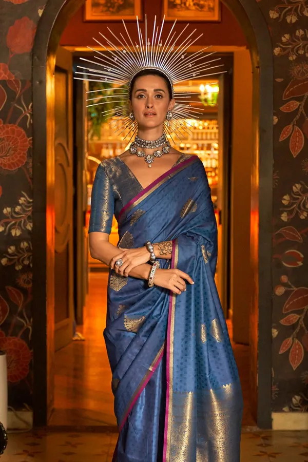 Blue_Premium_Silk_With_Blouse_Piece_For_Women_&_Girls