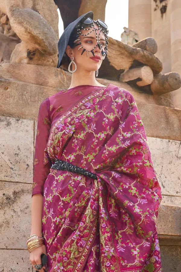 Red_Premium_Organza_Saree_With_Blouse_Piece_For_Women_&_Girls