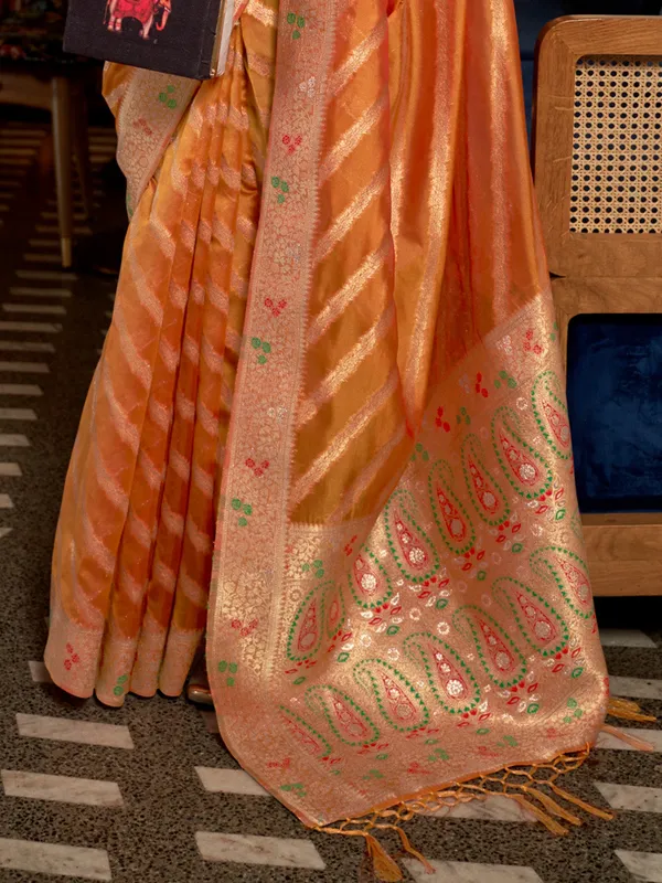 Golden_Premium_Organza_Saree_With_Blouse_Piece_For_Women_&_Girls