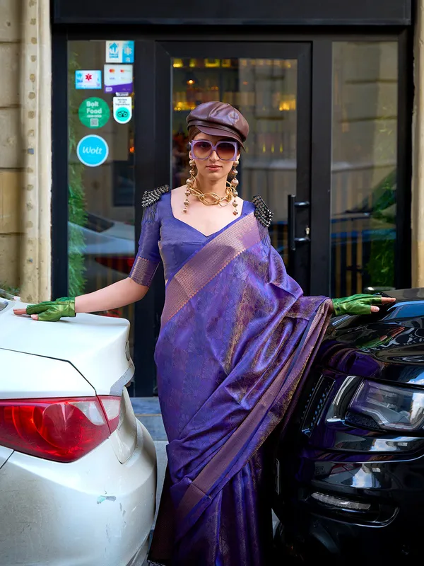 Wine_Purple_Premium_Organza_Saree_With_Blouse_Piece_For_Women_&_Girls