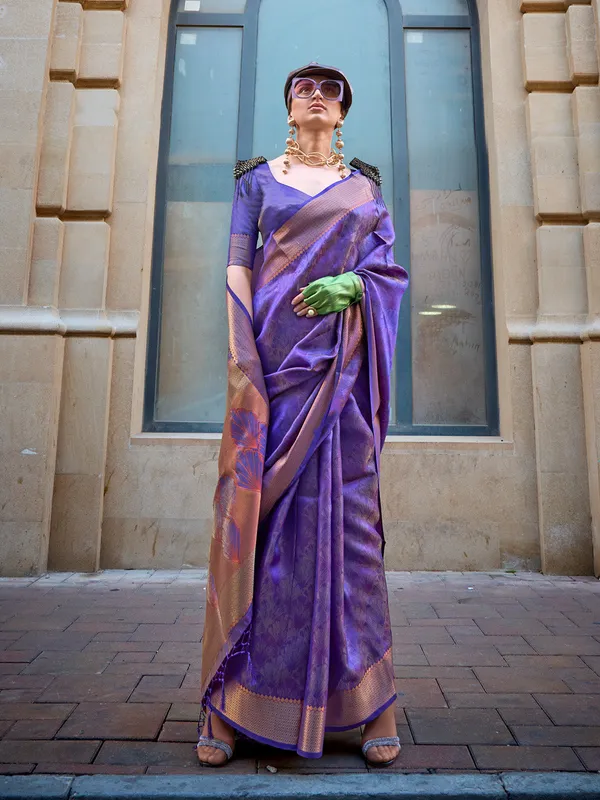 Wine_Purple_Premium_Organza_Saree_With_Blouse_Piece_For_Women_&_Girls