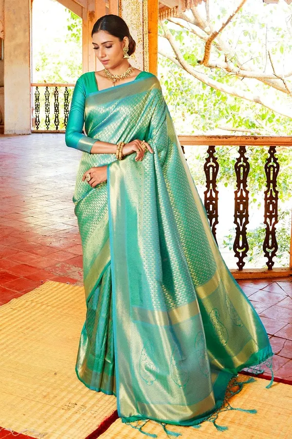 Tiffany_Blue_Premium_Kanjivaram_Saree_With_Blouse_Piece_For_Women_&_Girls