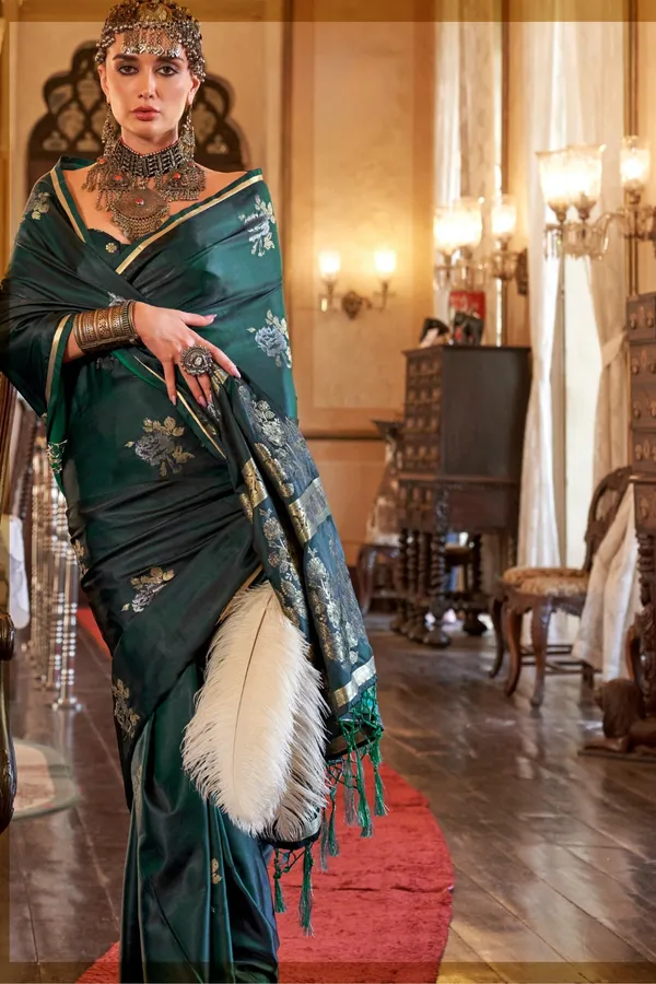 Green_Premium_Handloom_Weaving_Silk_With_Blouse_Piece_For_Women_&_Girls