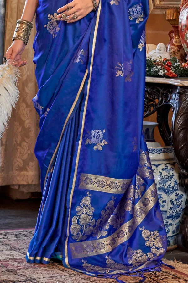 Blue_Premium_Handloom_Weaving_Silk_With_Blouse_Piece_For_Women_&_Girls