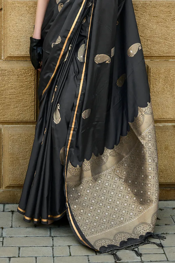 Black_Premium_Banarasi_Soft_Silk_With_Blouse_Piece_For_Women_&_Girls