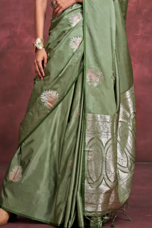 Green_Premium_Satin_Saree_With_Blouse_Piece_For_Women_&_Girls