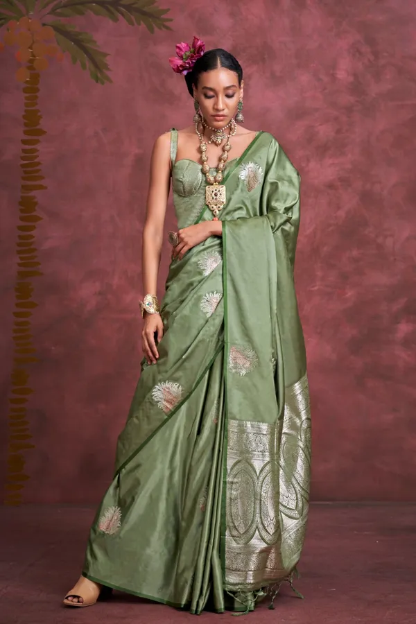 Green_Premium_Satin_Saree_With_Blouse_Piece_For_Women_&_Girls