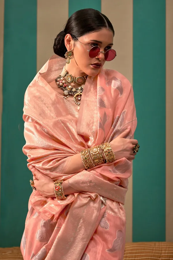 Blush_Pink_Premium_Linen_Saree_With_Blouse_Piece_For_Women_&_Girls