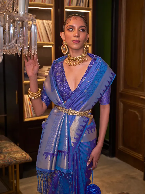 Navy_Blue_Premium_Silk_With_Blouse_Piece_For_Women_&_Girls