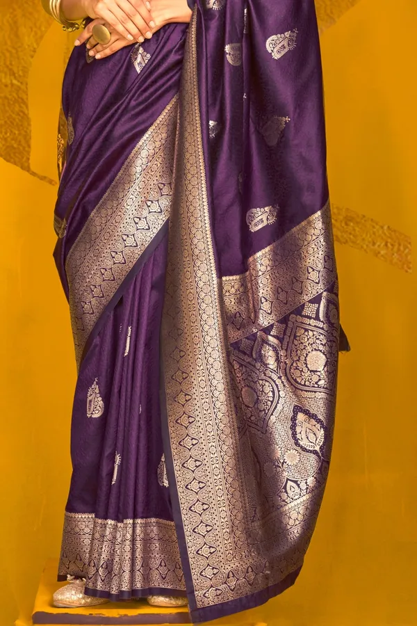 Purple_Premium_Handloom_Weaving_Silk_With_Blouse_Piece_For_Women_&_Girls