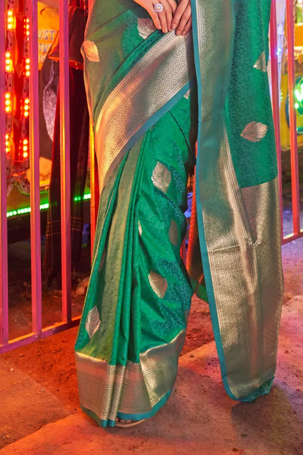 Green_Premium_Banarasi_Art_Silk_With_Blouse_Piece_For_Women_&_Girls