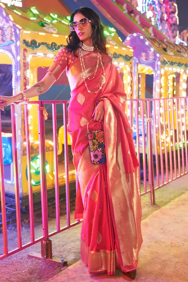 Red_Premium_Banarasi_Art_Silk_With_Blouse_Piece_For_Women_&_Girls