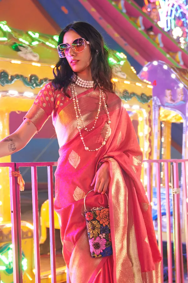 Red_Premium_Banarasi_Art_Silk_With_Blouse_Piece_For_Women_&_Girls