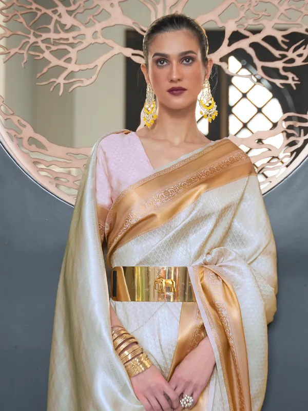White_Premium_Kanjeevaram_Saree_With_Blouse_Piece_For_Women_&_Girls