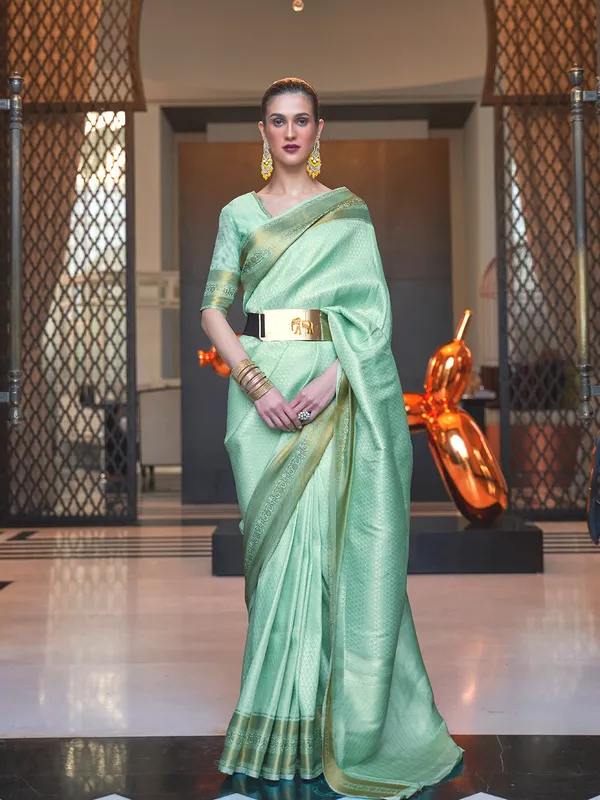 Green_Premium_Kanjeevaram_Saree_With_Blouse_Piece_For_Women_&_Girls