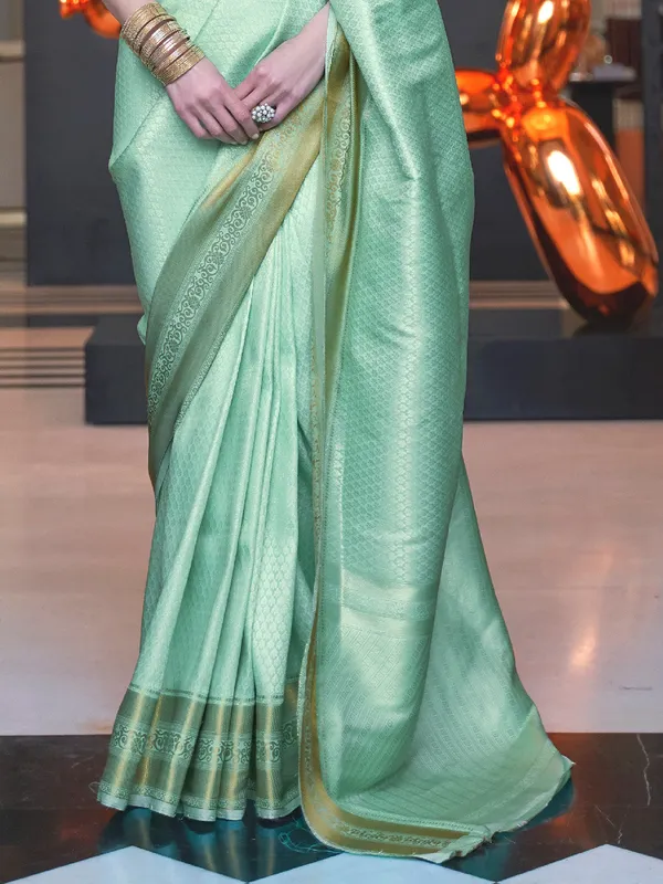 Green_Premium_Kanjeevaram_Saree_With_Blouse_Piece_For_Women_&_Girls