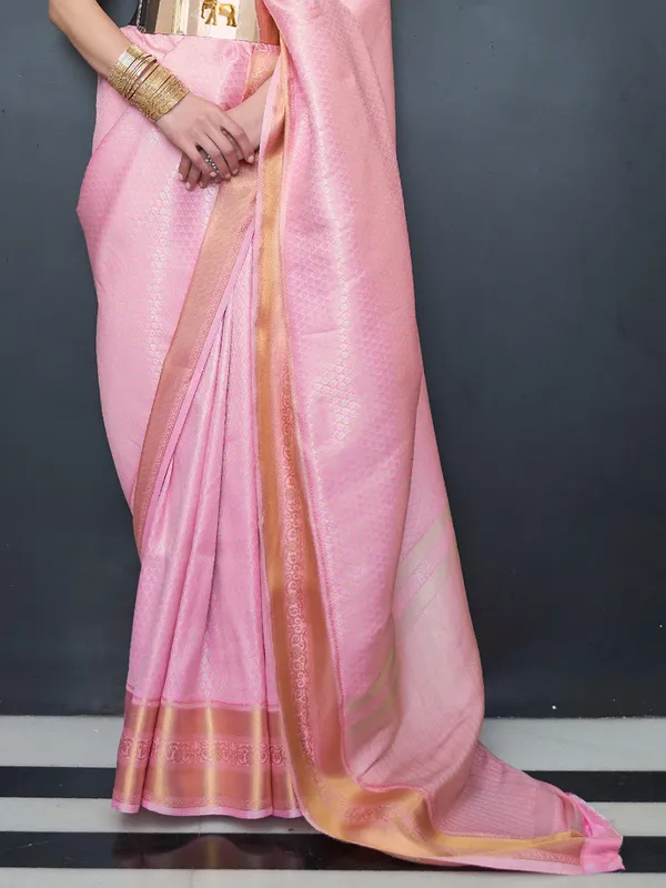 Pink_Premium_Kanjeevaram_Saree_With_Blouse_Piece_For_Women_&_Girls