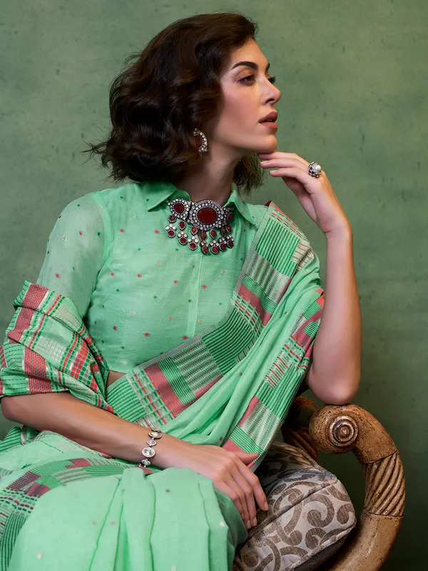 Bottle_Green_Premium_Silk_With_Blouse_Piece_For_Women_&_Girls