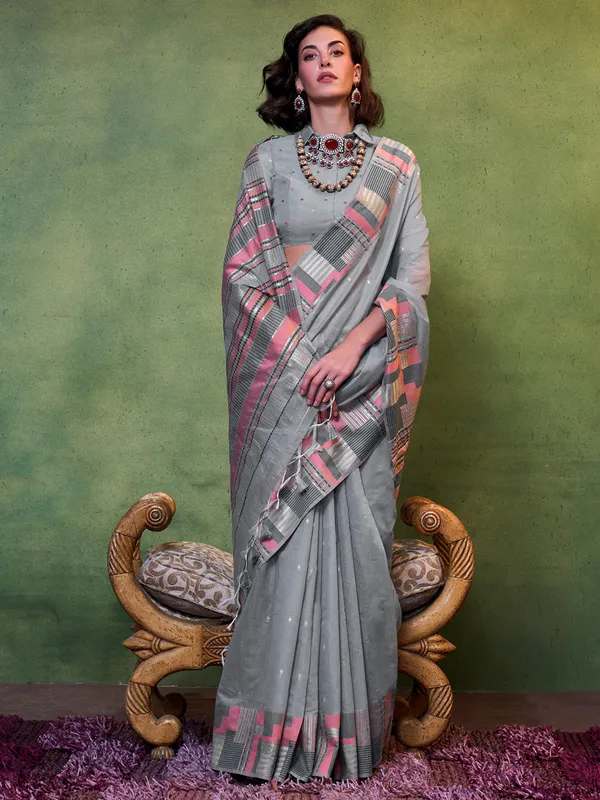 Grey_Premium_Silk_With_Blouse_Piece_For_Women_&_Girls
