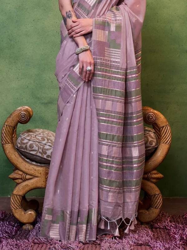 Burgundy_Premium_Silk_With_Blouse_Piece_For_Women_&_Girls