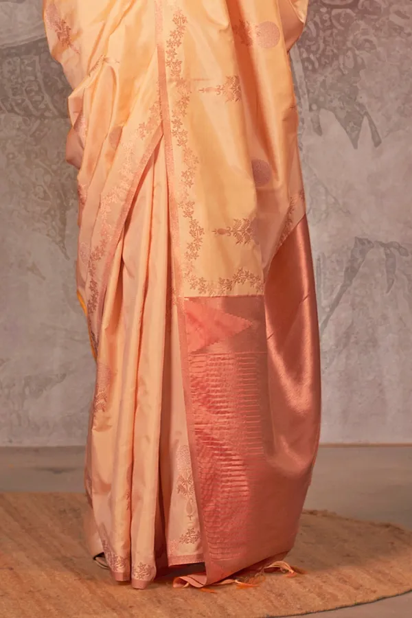 Beige_Premium_Handloom_Weaving_Silk_With_Blouse_Piece_For_Women_&_Girls