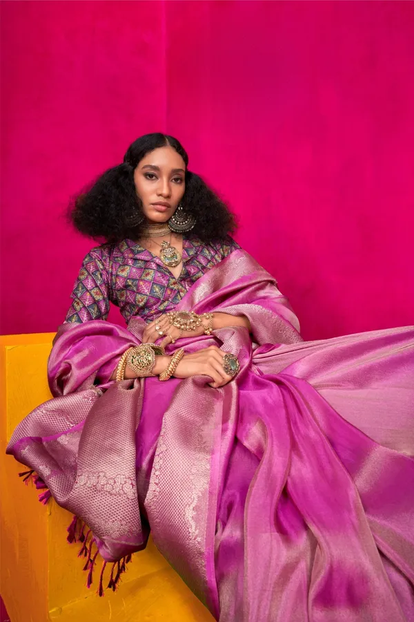 Purple_Premium_Tissue_Saree_With_Blouse_Piece_For_Women_&_Girls