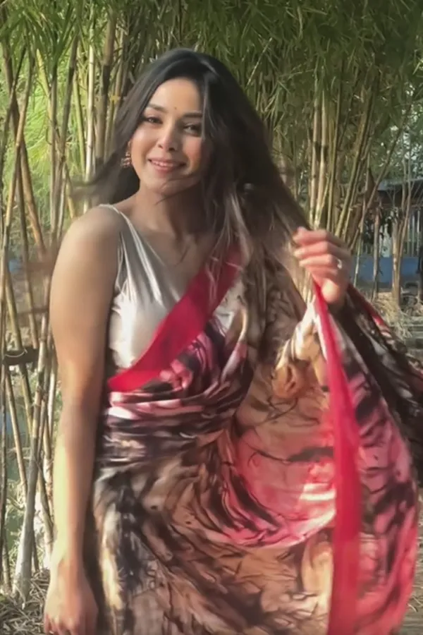 Multicolor_Premium_Satin_Silk_With_Blouse_Piece_For_Women_&_Girls