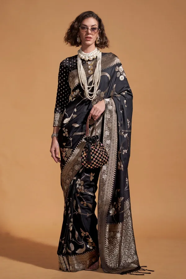 Black_Premium_Georgette_Saree_With_Blouse_Piece_For_Women_&_Girls