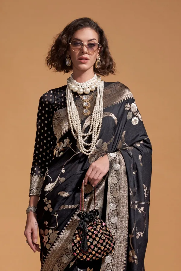 Black_Premium_Georgette_Saree_With_Blouse_Piece_For_Women_&_Girls