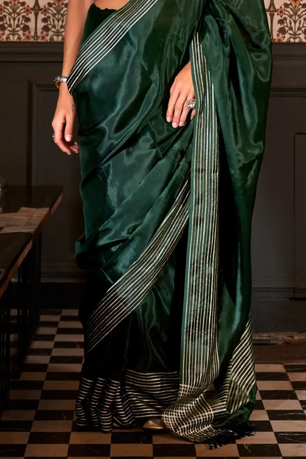 Forest_Green_Premium_Viscose_Saree_With_Blouse_Piece_For_Women_&_Girls