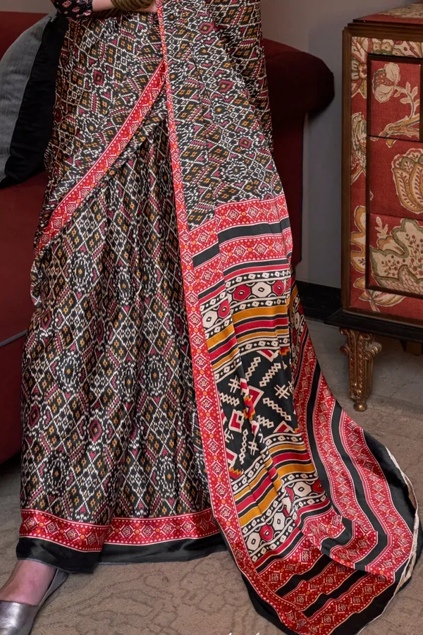 Black_&_Red_Premium_Satin_Saree_With_Blouse_Piece_For_Women_&_Girls