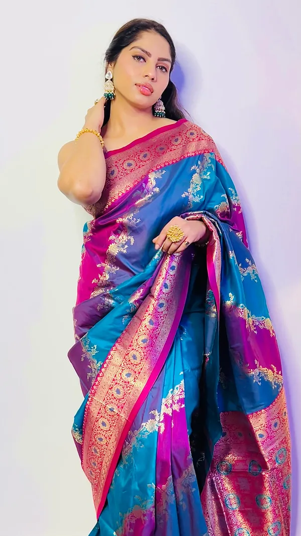 Multicolor_Premium_Silk_With_Blouse_Piece_For_Women_&_Girls