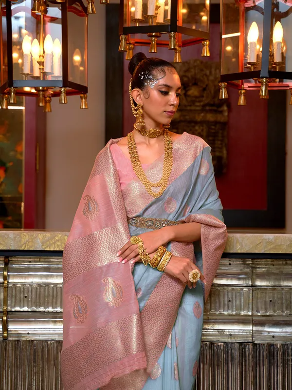 Blue_Pink_Premium_Linen_Saree_With_Blouse_Piece_For_Women_&_Girls