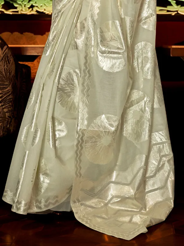 Light_Green_Premium_Organza_Saree_With_Blouse_Piece_For_Women_&_Girls