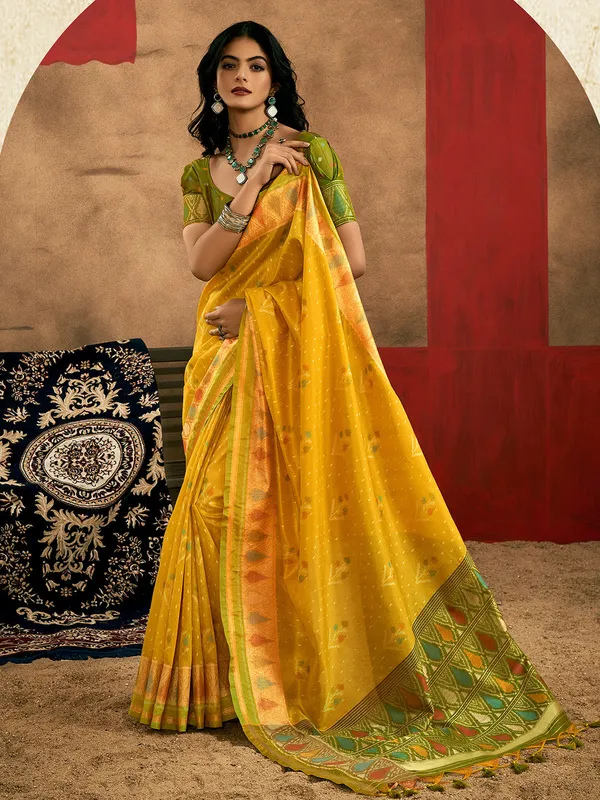 Mango_Yellow_Premium_Patola_Saree_With_Blouse_Piece_For_Women_&_Girls