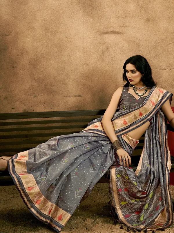 Charcoal_Grey_Premium_Patola_Saree_With_Blouse_Piece_For_Women_&_Girls