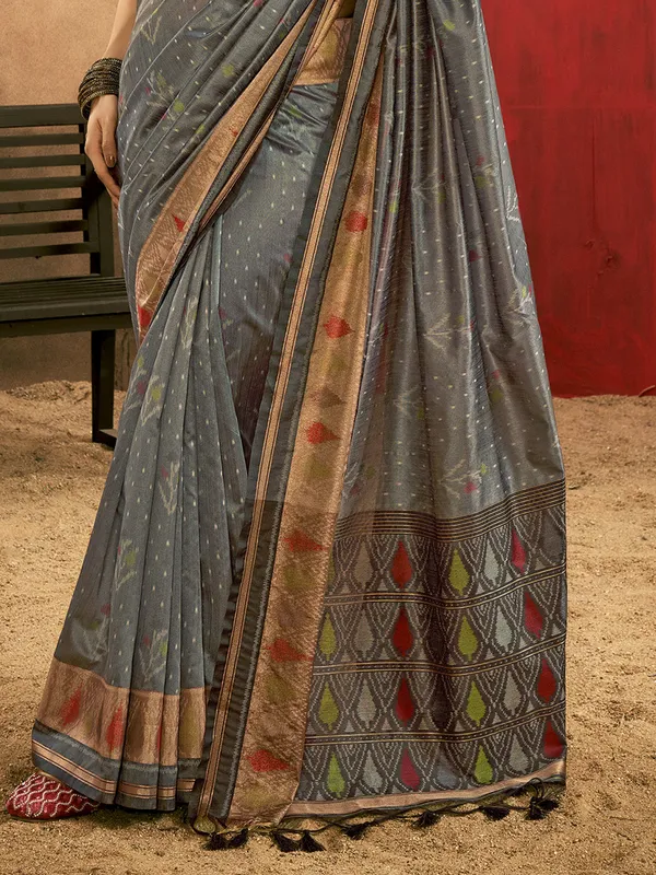 Charcoal_Grey_Premium_Patola_Saree_With_Blouse_Piece_For_Women_&_Girls