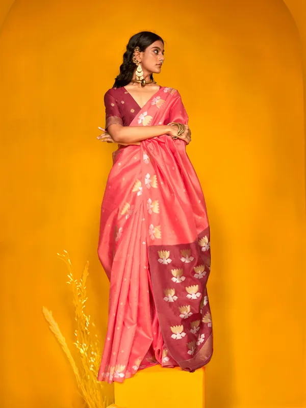 Pink_Premium_Patola_Saree_With_Blouse_Piece_For_Women_&_Girls