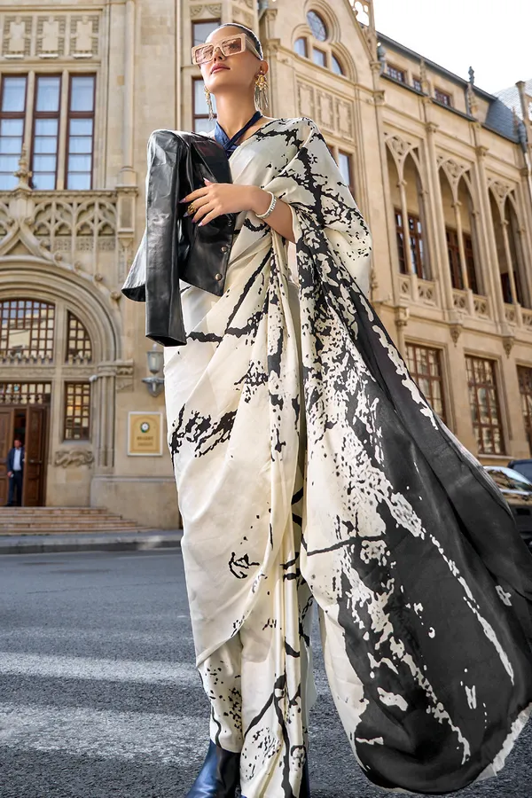 Black_&_White_Premium_Digital_Print_Saree_With_Blouse_Piece_For_Women_&_Girls