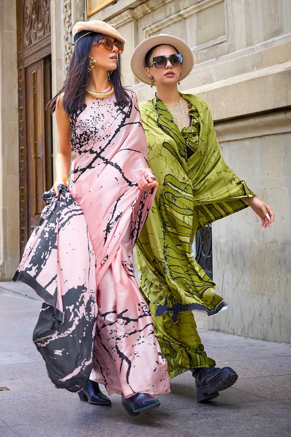 Fern_Green_Premium_Digital_Print_Saree_With_Blouse_Piece_For_Women_&_Girls