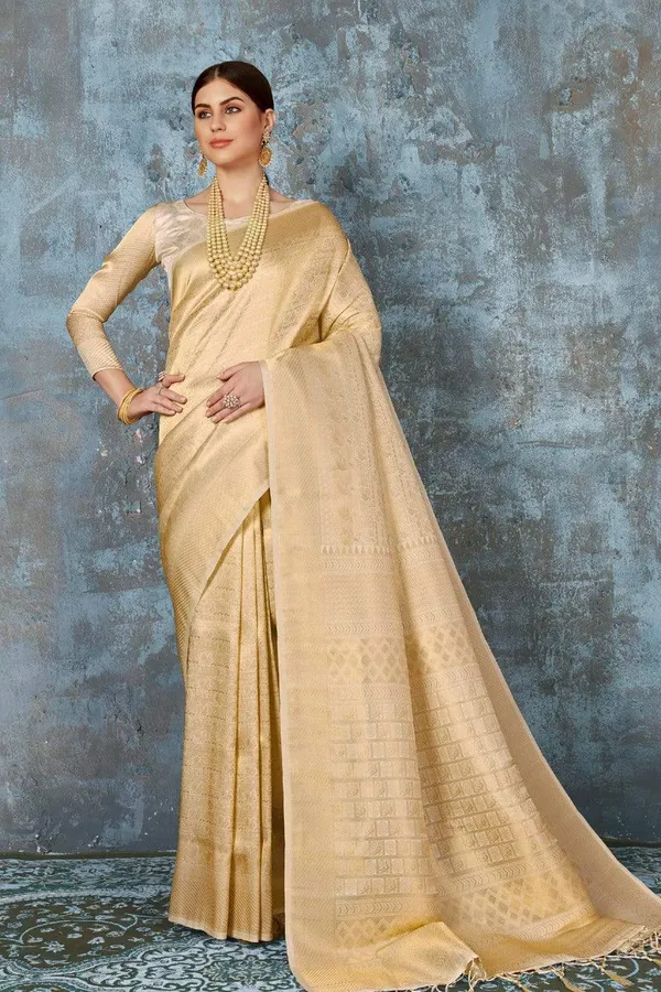 Subtle_Gold_Premium_Kanjivaram_Saree_With_Blouse_Piece_For_Women_&_Girls