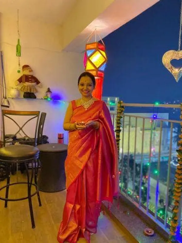 Bright_Baby_Pink_Premium_Kanjivaram_Saree_With_Blouse_Piece_For_Women_&_Girls