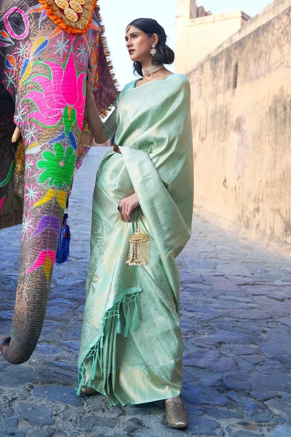 Mint_Green_Premium_Kanjivaram_Saree_With_Blouse_Piece_For_Women_&_Girls