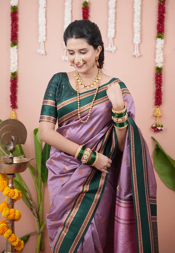 Lavender_Green_Soft_Silk_With_Floral_Motifs_Weaved_Saree_With_Blouse_Piece_For_Women_&_Girl