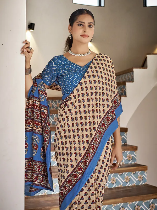 Cream_Premium_Georgette_Saree_With_Blouse_Piece_For_Women_&_Girls