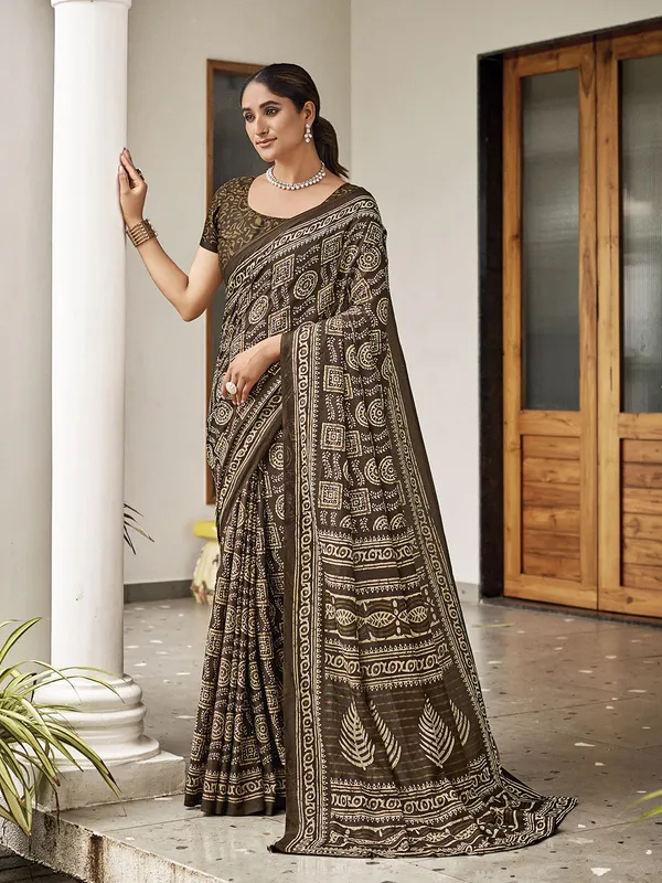Mehandi_Green_Premium_Georgette_Saree_With_Blouse_Piece_For_Women_&_Girls