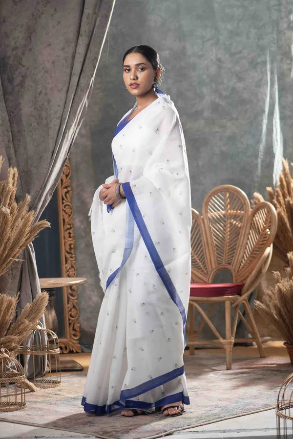 White_Premium_Cotton_Saree_With_Blouse_Piece_For_Women_&_Girls