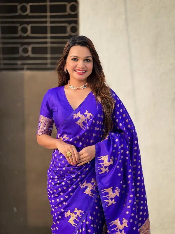 Blue_Premium_Soft_Silk_With_Blouse_Piece_For_Women_&_Girls