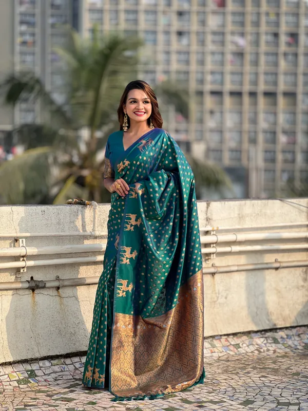 Bottle_Green_Premium_Soft_Silk_With_Blouse_Piece_For_Women_&_Girls
