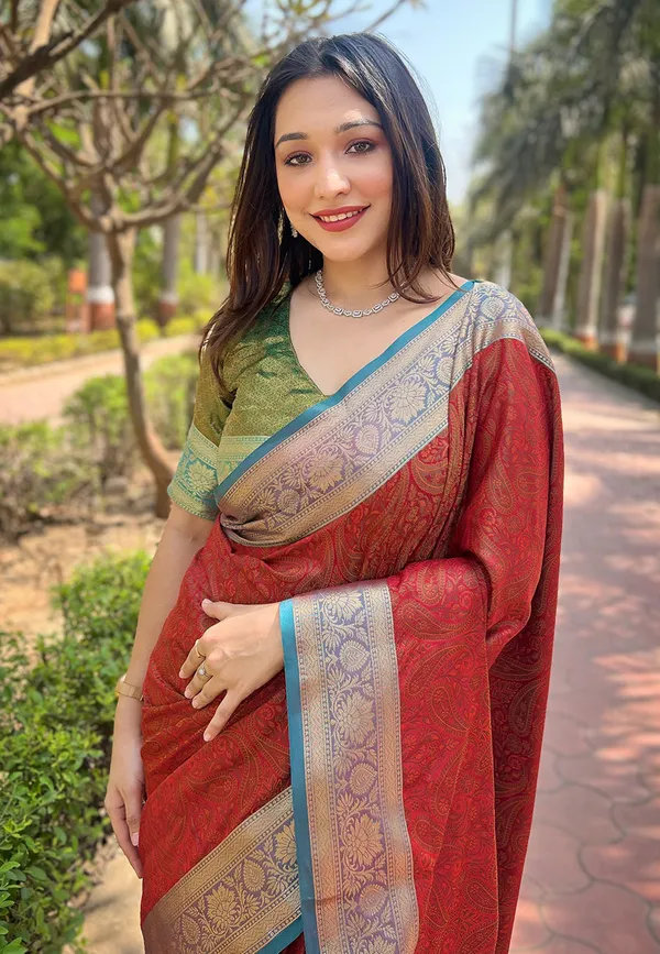 Red_Premium_Soft_Kashmiri_Silk_With_Blouse_Piece_For_Women_&_Girls